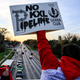 Illustration for article titled As Landowners Sue the Keystone XL Developer, It Tries to Buy Off Othersem/em
